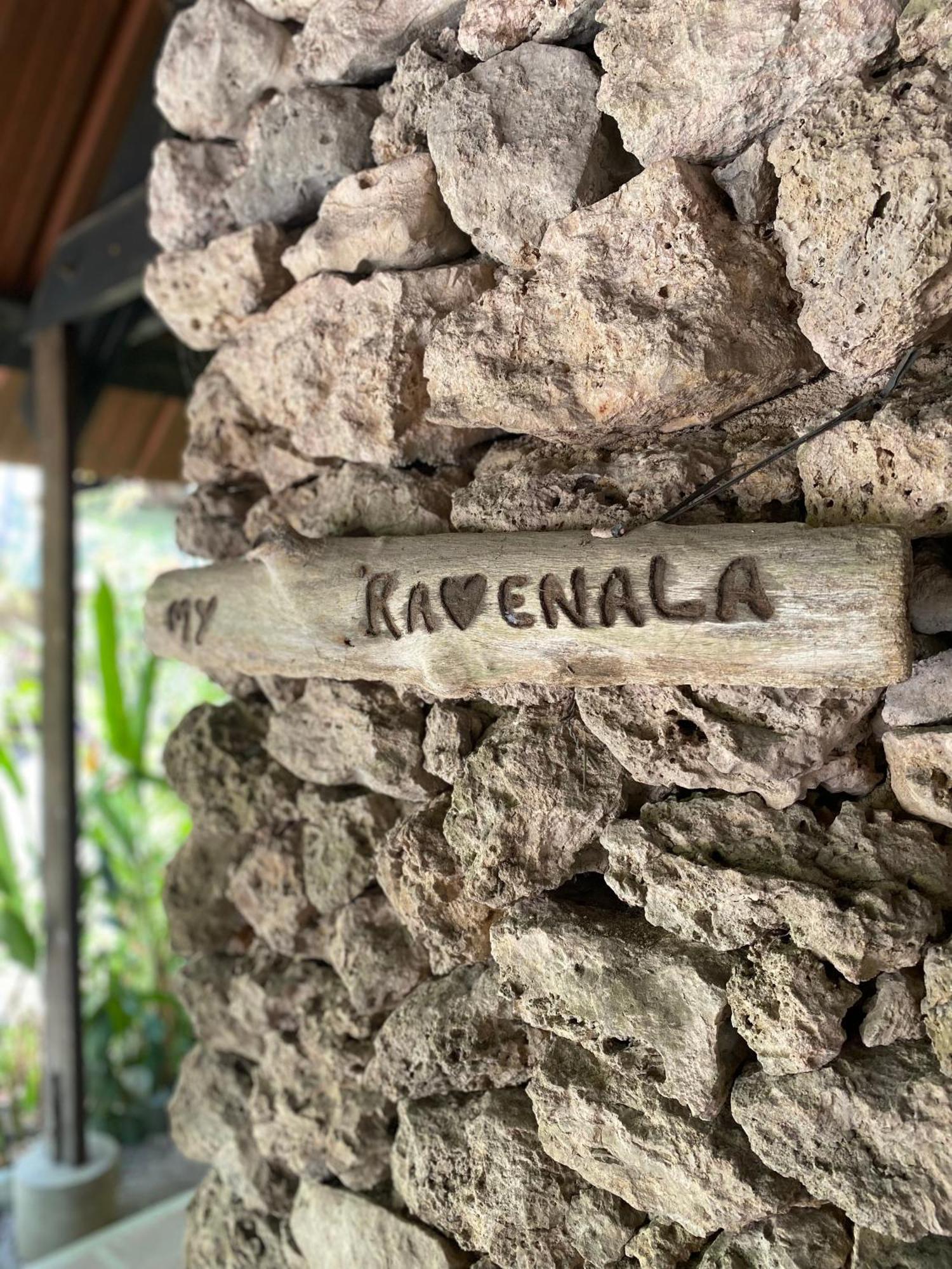 Ravenala Beach Bungalows Moalboal Exterior foto